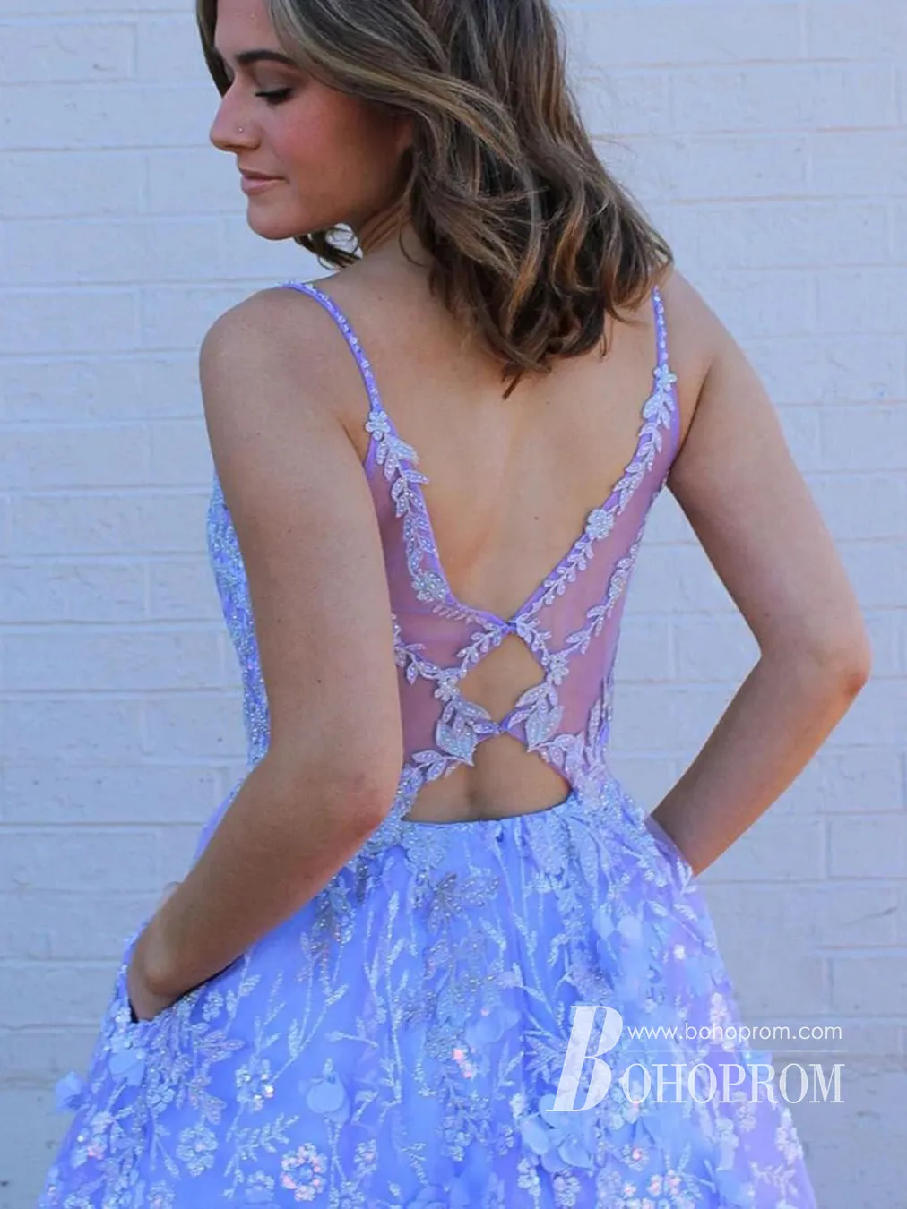 Amazing Lace Appliques Spaghetti Straps V-Neck A-line Prom Dresses PD623