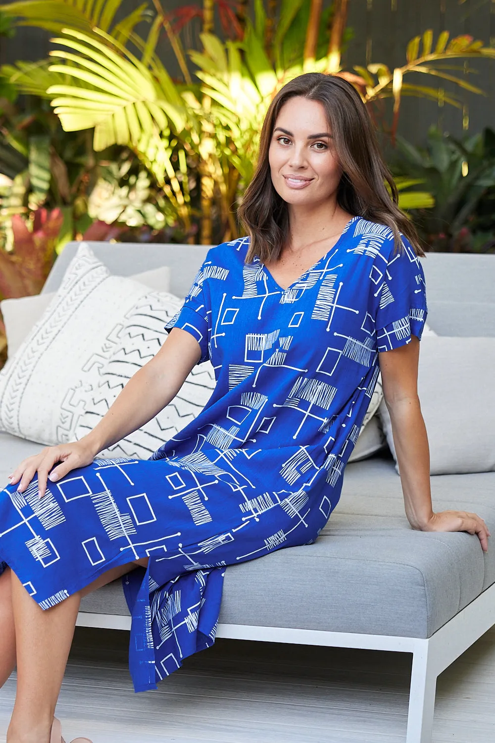 Esiteri Linen Dress - Royal Blue Geo