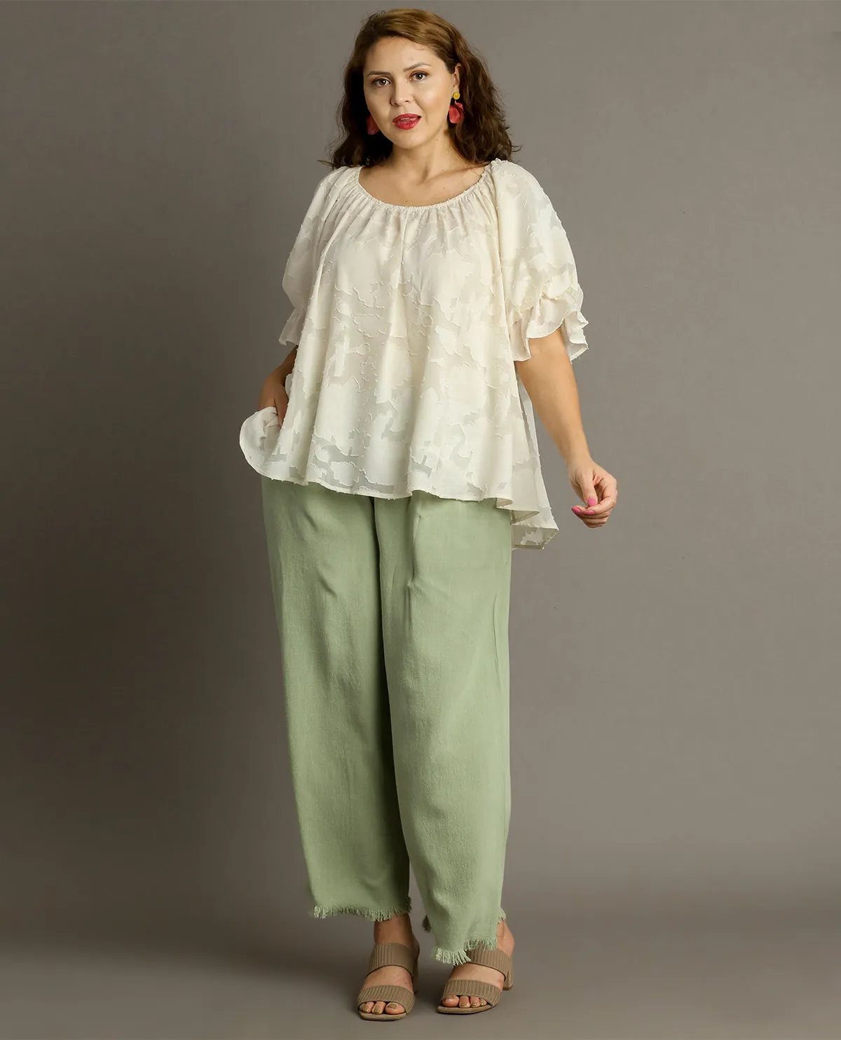 PLUS Jacquard Lace Bubble Sleeve Top